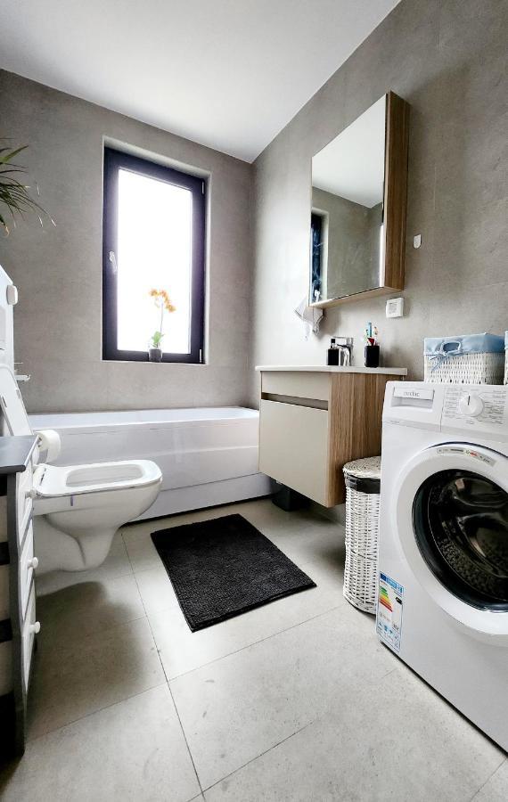 Adm Cozy Home - Entire Private House&Garden Tunari  Экстерьер фото