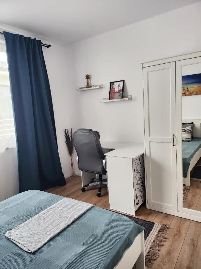 Adm Cozy Home - Entire Private House&Garden Tunari  Экстерьер фото