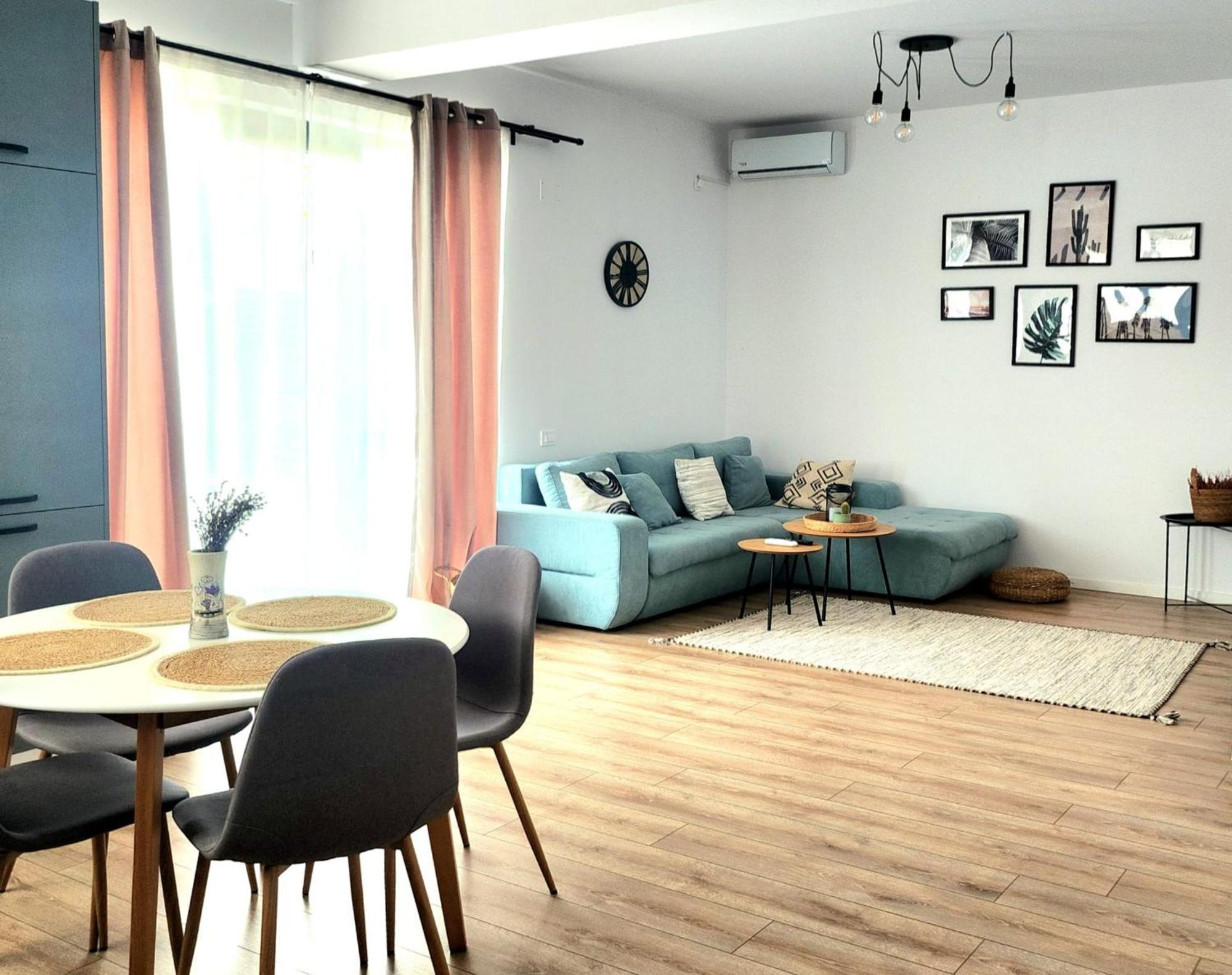 Adm Cozy Home - Entire Private House&Garden Tunari  Экстерьер фото