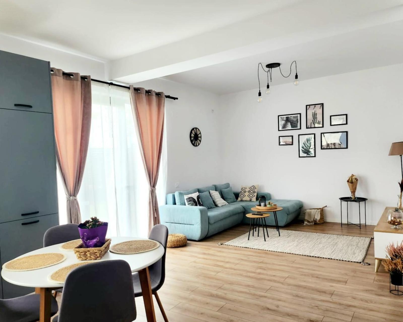 Adm Cozy Home - Entire Private House&Garden Tunari  Экстерьер фото